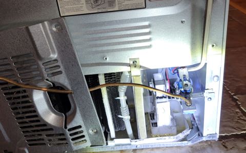 Signs Your Fridge Requires Repair in Ottawa